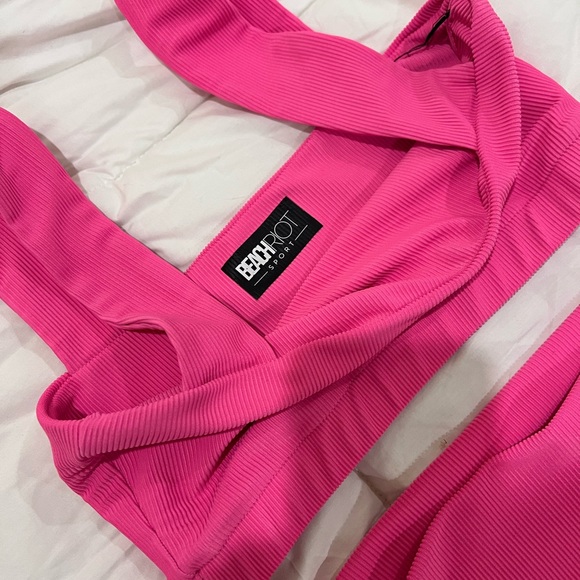 Beach Riot set - Picture 3 of 5